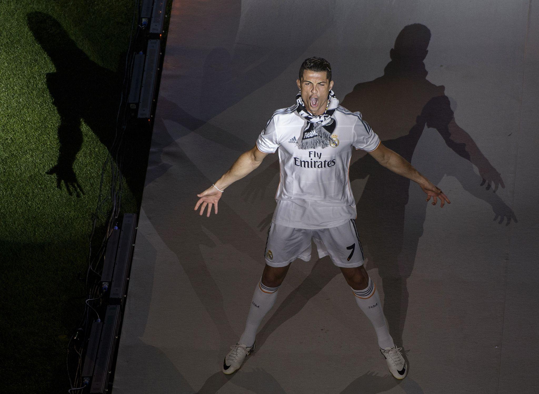 Messi and Ronaldo set for sixth and final World Cup appearance