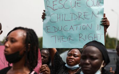 Oyo teachers protesting in Ibadan over kidnapped students and teachers