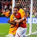 Victor Osimhen celebrates during a Galatasaray match