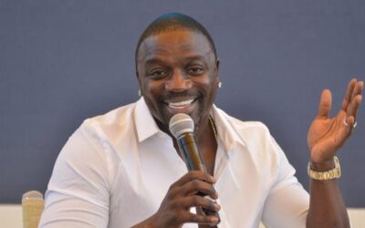 Singer Akon discusses artist earnings and financial realities in the music industry.