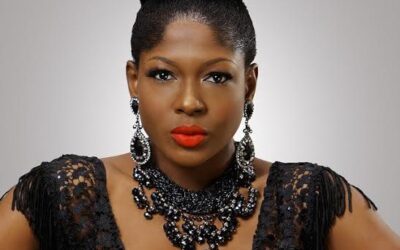 Actresses Bambam and Susan Peters react after reporting stolen phones during Alex Ekubo's service of songs in Lagos.