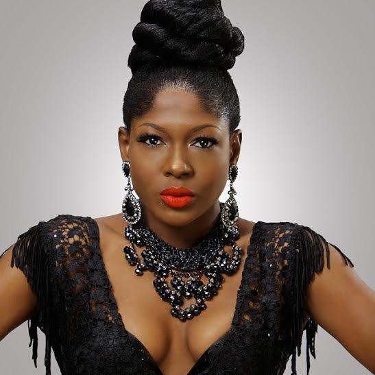 Actresses Bambam and Susan Peters react after reporting stolen phones during Alex Ekubo's service of songs in Lagos.