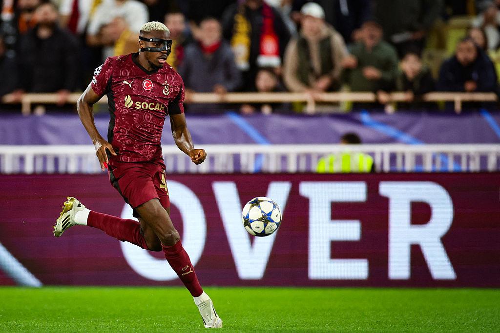 Victor Osimhen reacts to transfer speculation after comments from Super Eagles coach Eric Chelle.