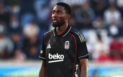 Wilfred Ndidi playing football for Beşiktaş.